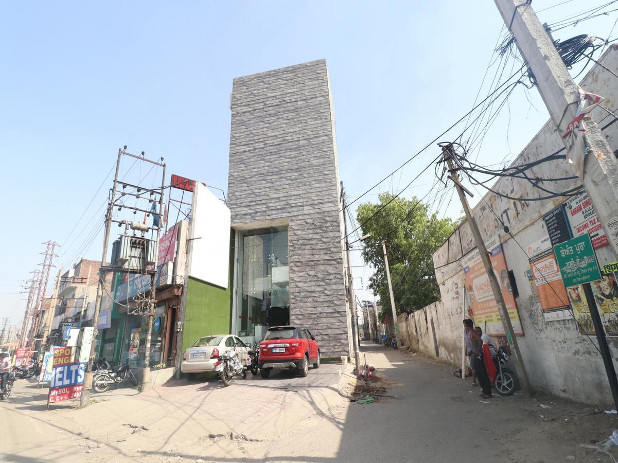 Oyo 14829 Hotel J Cruise 루드히아나 외부 사진
